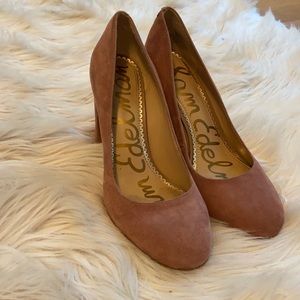 Sam Edelman pink suede heals